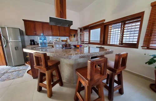 Abelardo L. Rodriguez Villa | Casita Santiago Ocean View balcón y piscina