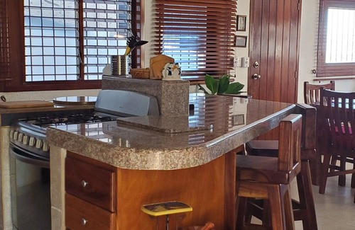 Abelardo L. Rodriguez Villa | Casita Santiago Ocean View balcón y piscina