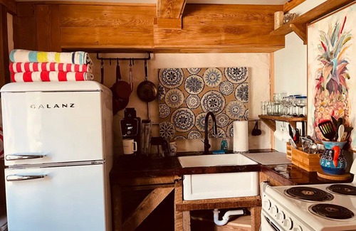 Princess Place Apartamento | Casita Welcomes Guests, Year Round in Wilmington. Booking now for Next Winter!