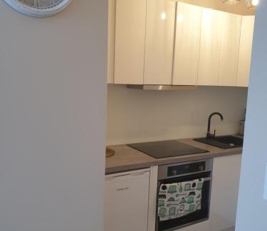 Slupsk Apartamento | Caskada Modern Apartments 2 NOWY APARTAMENTOWIEC WINDA