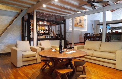 Villa Nueva Casa | Casona en Bodega Centenaria