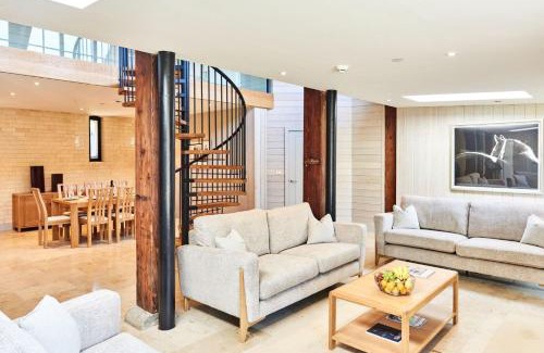 Matfen Casa | Caspian House