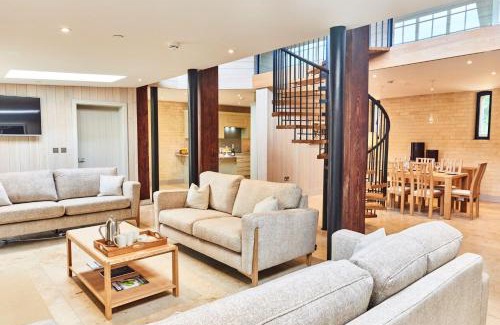 Matfen Casa | Caspian House
