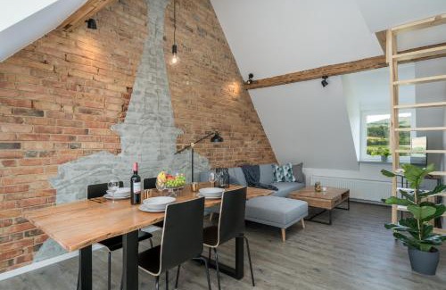 Oberzwehren Apartamento | CASSEL LOFTS - Stilvolles Loft im Grünen mit Balkon nahe VW-Werk
