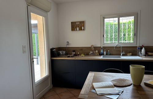 Cassis Villa | Cassis Proche Gare Villa de 200m2 sur Terrain de 1000m2 Avec Piscine au Calme