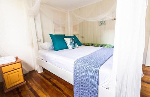 Castara Casa | Castara Cottage by Hello Mello