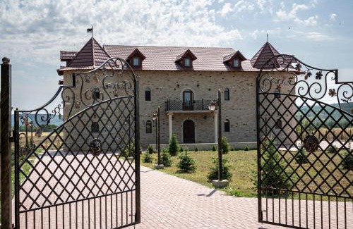 Moldova Casa | Castel Unghern