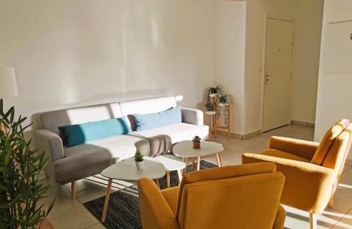 Casteljaloux Apartamento | Casteljaloux Appartement 2 chambres balcon parking résidence calme