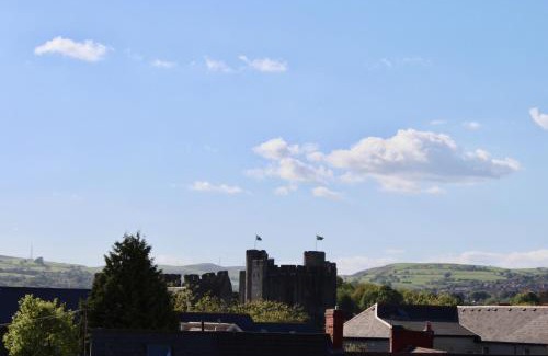 Caerphilly Casa | Castell Cottages Central with Parking