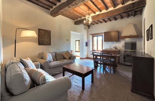 Castelnuovo Berardenga Casa | Castello di Montalto - San Giovanni Ovest
