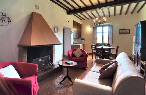 Castelnuovo Berardenga Casa | Castello di Montalto - La Fattoria con annesso