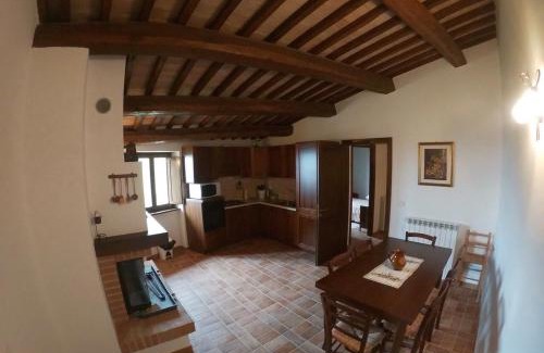 Campello sul Clitunno Casa | Castello di Acera