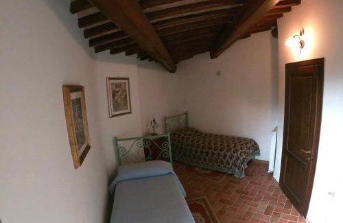 Campello sul Clitunno Casa | Castello di Acera