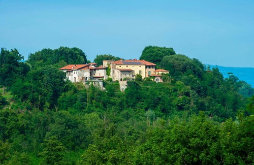 Strambinello Cama Y Desayuno | Castello Di Strambinello
