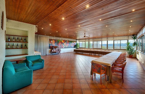 Sovicille Hotel | Castello