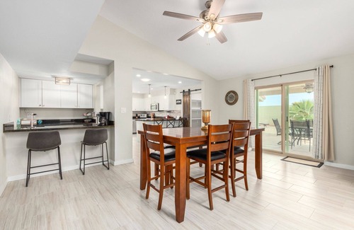 Litchfield Park Casa | Castillo Corner - Golf Community - Pool