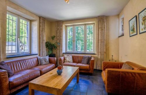 Aywaille Casa | Castle Apartment in Aywaille near River Amblève
