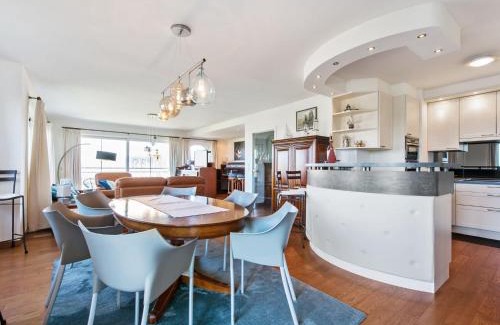 Blankenberge Apartamento | Castle apartment with view