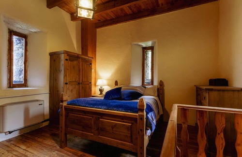 Mazzo di Valtellina Otro | Castle Foppoli