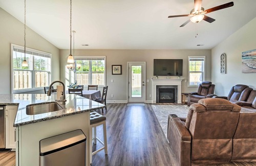 Wrightsboro Casa | Castle Hayne Retreat: 6 Mi to Dtwn Wilmington
