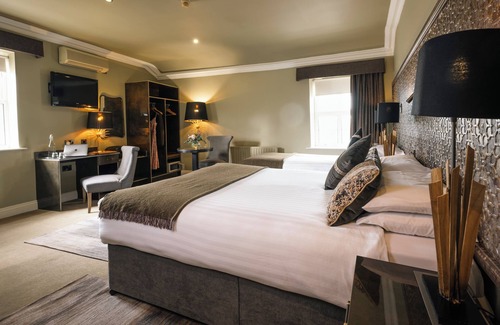 Macroom Hotel | Castle Hotel Macroom