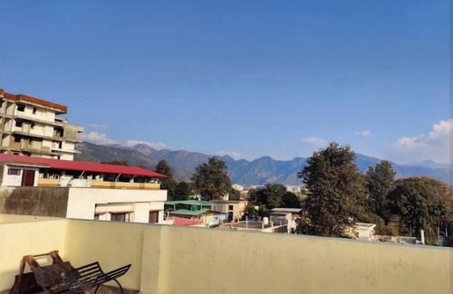 Bullawala Apartamento | Castle Inn Chillax , 2 BHK,Mussoorie Road,Dehradun