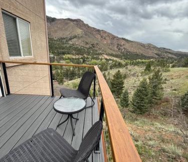 Cascade-Chipita Park Apartamento | Castle on the Hill