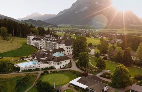 Gatschen Casa | Castle Suite (half board) - IMLAUER Hotel Schloss Pichlarn