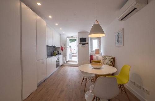 Socorro Apartamento | Castle Terrace House - Exclusive Apartment - Your home away fu home