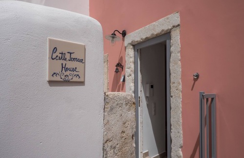 Socorro Apartamento | Castle Terrace House - Exclusive Apartment - Your home away fu home