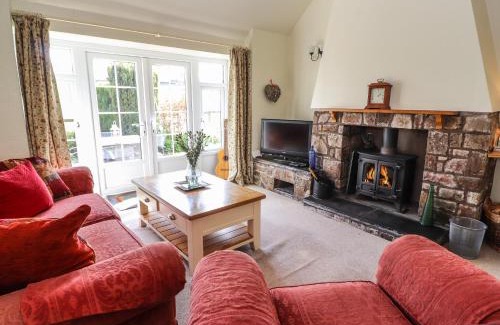 Llanychan Casa | Castle View Cottage