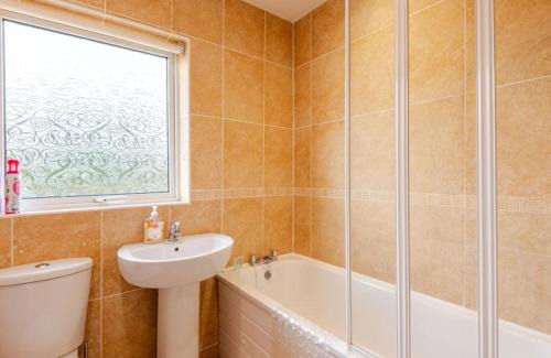 Comber Casa | Castlelodge Avenue Family Retreat