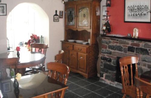 Castlemaine Cama Y Desayuno | Castlemaine House B&B