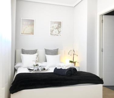 Castro Urdiales Apartamento | Castro Holidays - Vistas Mar y Monte Céntrico Garaje Gratis