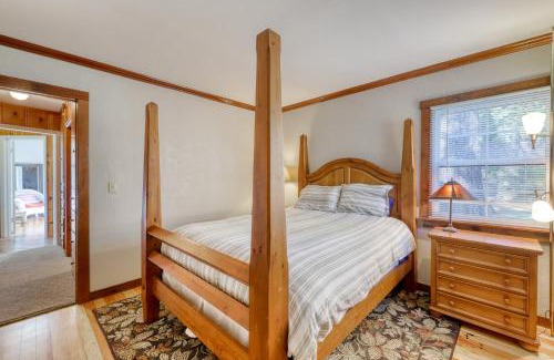 Tahoe Vista Casa | Casual and Cute Cabin Near the Lake