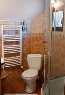 Polovragi Casa | Casuta din Lunca