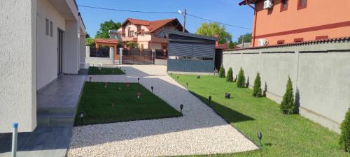 Corbu Casa | Casutele Amaliei