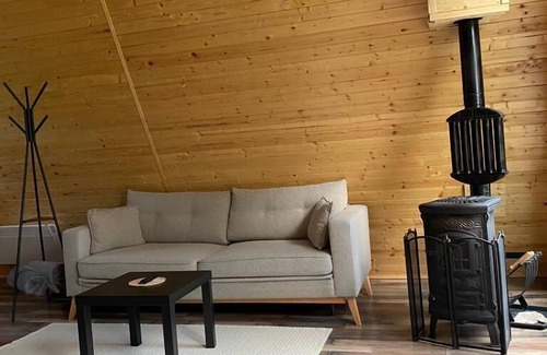 Comarnic Cabina | Casutele din Poienita Chalet
