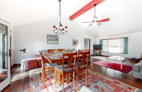 Cat Hill Casa | Cat Hill - 436 Tamarack