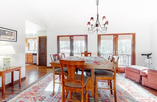 Cat Hill Casa | Cat Hill - 436 Tamarack