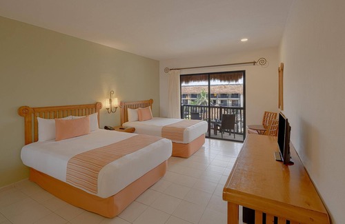 Puerto Aventuras Complejo | Catalonia Yucatan Beach - All Inclusive