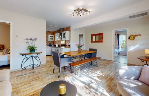Carsac-Aillac Casa | Le Catalpa encantadora cabaña con aire acondicionado para 1 a 10 personas