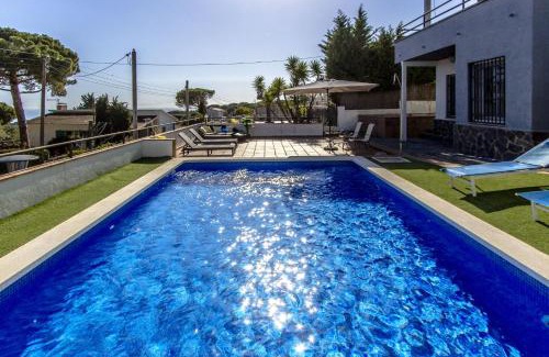 El Farell Villa | Catalunya Casas Beautiful Villa in Sant Pol de Mar 60km from Barcelona