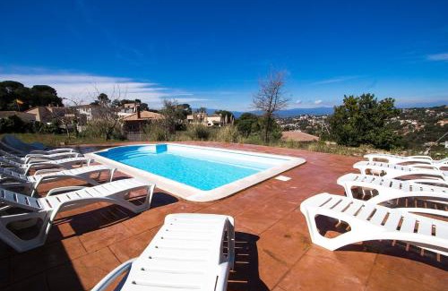 Lloret Blau Villa | Catalunya Casas Lovely Lazy days at Lloret de Mar with private pool