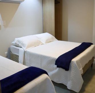Vila dos Pescadores Apartamento | Catamarã Pé na Areia