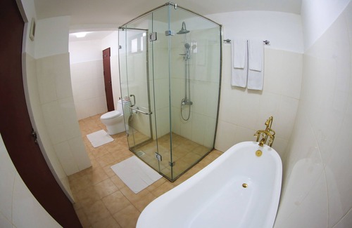 Negombo Hotel | Catamaran Beach Hotel