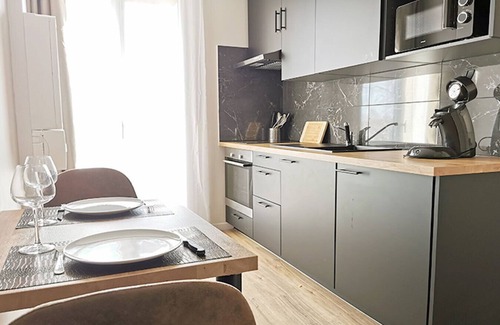 Moyen-Vernet Apartamento | Catana-Apartamento-Superior-Baño en la habitacion-Vista al Parque