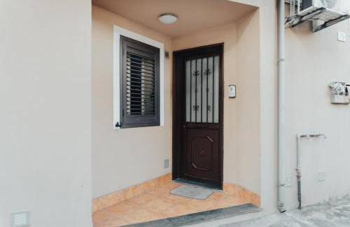 Ognina Apartamento | Catanese Proverb's House - Via Giovanni P- Ground floor