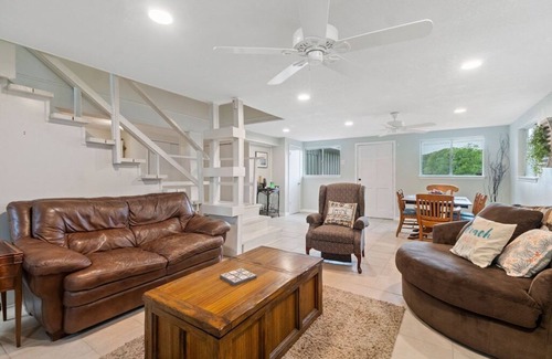 Cedar Lane Casa | Catch N Relax on Caney Creek