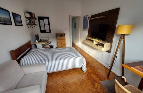 Catete Apartamento | Catete , on a high floor , with an open view and close to the Metro / beach